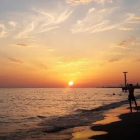 Jungle Tatil Evi Lido di Ostia